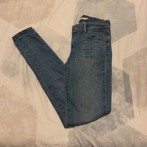 Levi’s 710 Super Skinny Jean